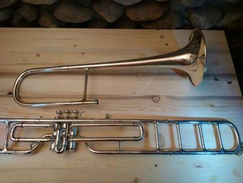 Trombone Couesnon monopole argenté