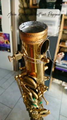 Réparation sur baryton SELMER MKVI